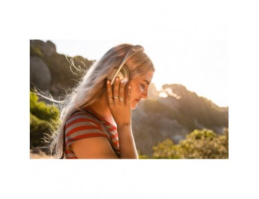 bose-noise-cancelling-700-silver